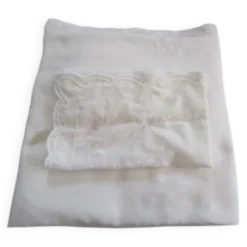 Voile De Berceau ancien avec dessus de lit assorti