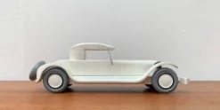 Voiture jouet vintage française décoration de Vilac